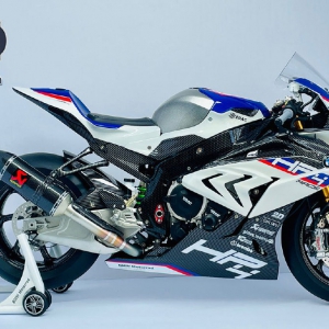 MENGóھ  BMW HP4 & Girl
