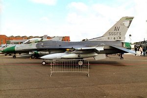  F-16C Block 40E (89-2035)ս
