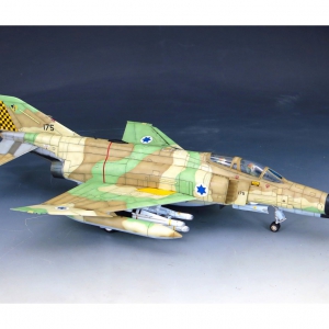 MENGװھ  F-4E