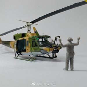 Сӥģ Kitty Hawk 1/48 UH-1