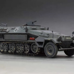 ICM ¹ Sd.Kfz.251 1/1 Ausf.A Ĵ